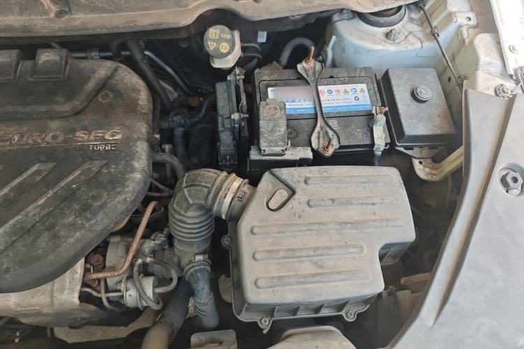 Used Dongfeng Fengon 580 2017 1.5T CVT Luxury Model Engine Bay Left