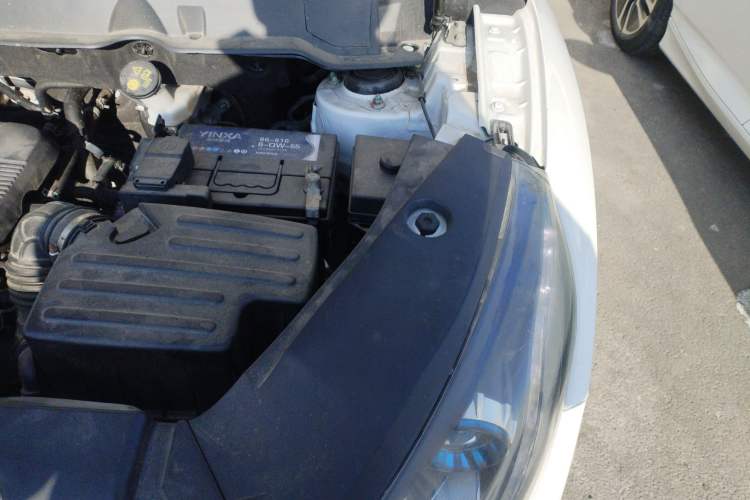 Used Dongfeng Fengon 580 2017 1.5T CVT Smart Connectivity Model Engine Bay Left