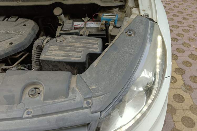 Used Dongfeng Fengon 580 2017 1.5T CVT Luxury Model Engine Bay Left