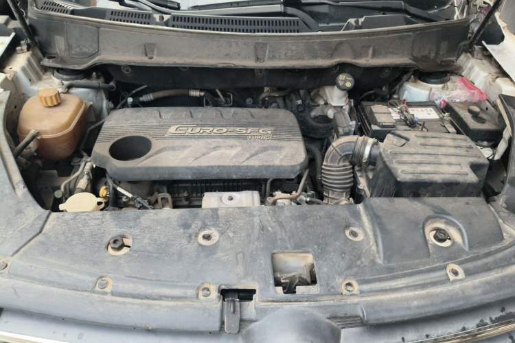 Used Dongfeng Fengon 580 2017 1.5T CVT Smart Connectivity Model Engine Bay