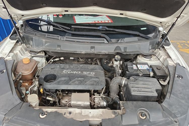 Used Dongfeng Fengon 580 2017 1.5T CVT Smart Connectivity Model Engine Bay