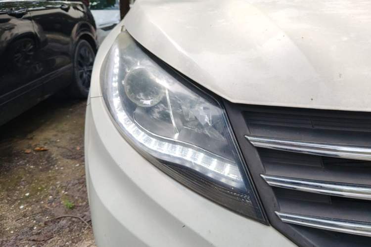 Used Dongfeng Fengon 580 2017 1.8L Manual Comfort Model Exterior 3