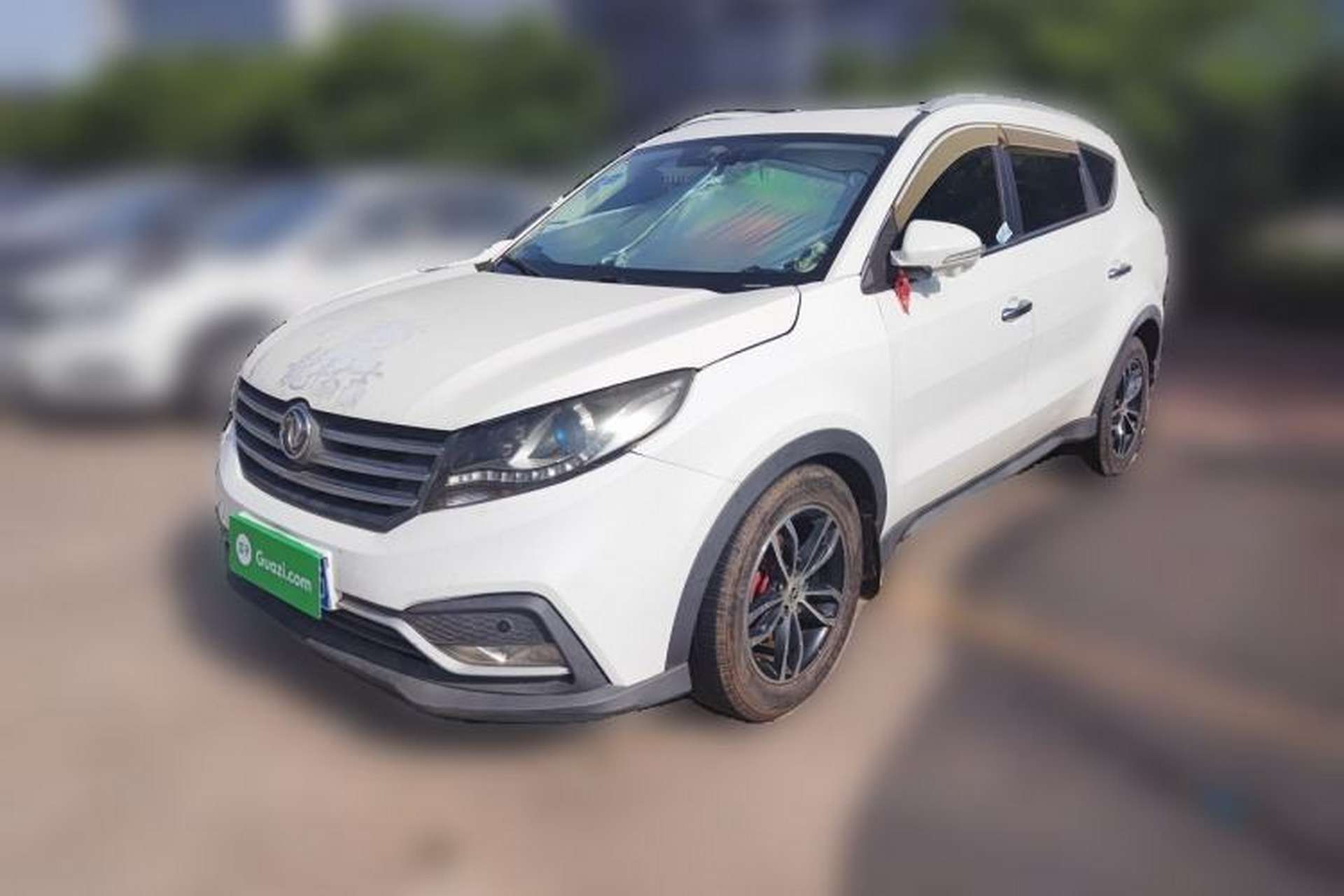 Used Dongfeng Fengon 580 2017 1.5T CVT Smart Style Model Front Left 45 Deg