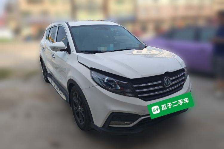 Used Dongfeng Fengon 580 2017 1.5T CVT Smart Connectivity Model Front Right 45 Deg