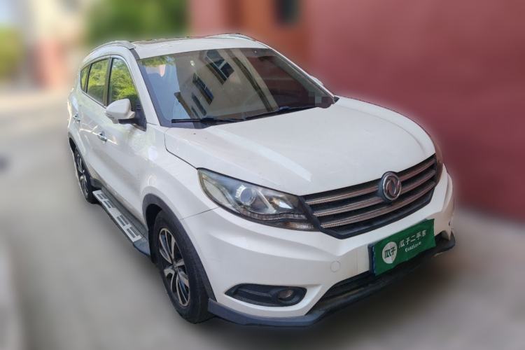 Used Dongfeng Fengon 580 2017 1.5T Manual Luxury Model Front Right 45 Deg