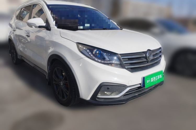 Used Dongfeng Fengon 580 2017 1.5T CVT Smart Connectivity Model Front Right 45 Deg