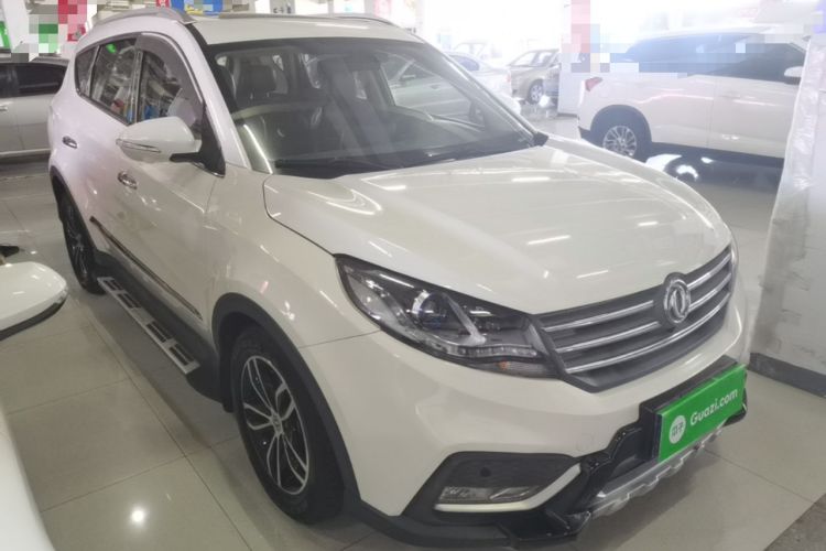 Used Dongfeng Fengon 580 2017 1.5T CVT Smart Style Model Front Right 45 Deg
