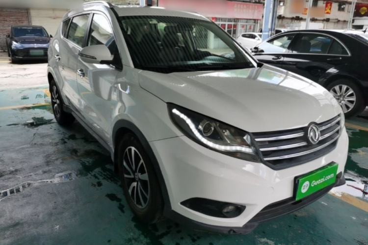 Used Dongfeng Fengon 580 2017 1.5T CVT Luxury Model Front Right 45 Deg