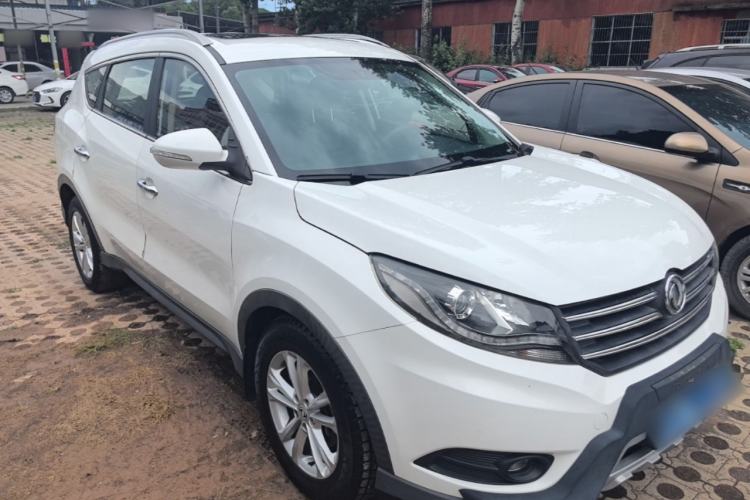 Used Dongfeng Fengon 580 2017 1.8L Manual Comfort Model Front Right 45 Deg