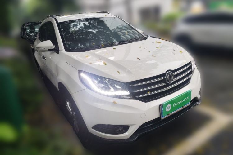 Used Dongfeng Fengon 580 2017 1.8L Manual Comfort Model Front Right 45 Deg