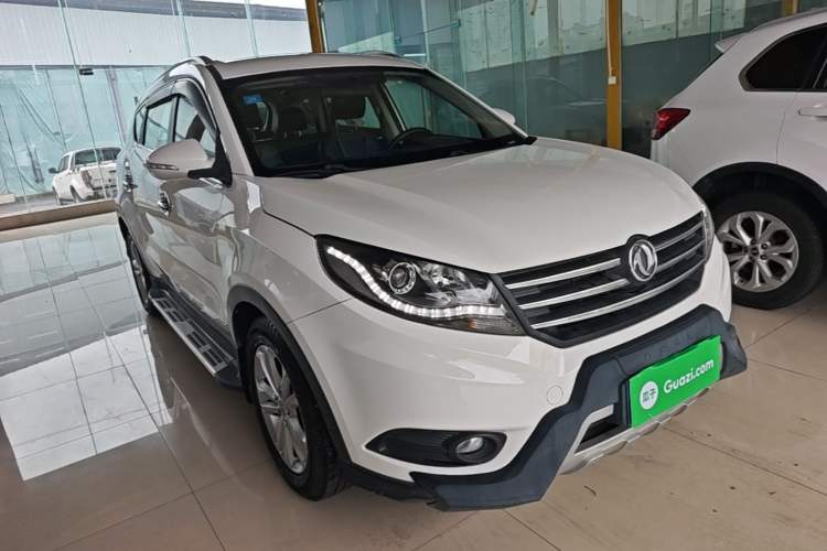 Used Dongfeng Fengon 580 2017 1.8L Manual Comfort Model Front Right 45 Deg