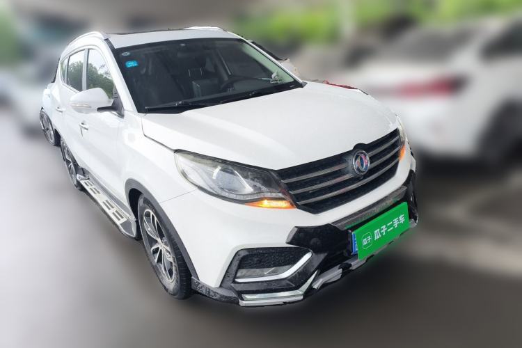 Used Dongfeng Fengon 580 2017 1.5T CVT Luxury Model Front Right 45 Deg