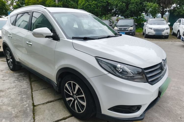 Used Dongfeng Fengon 580 2017 1.5T CVT Luxury Model Front Right 45 Deg