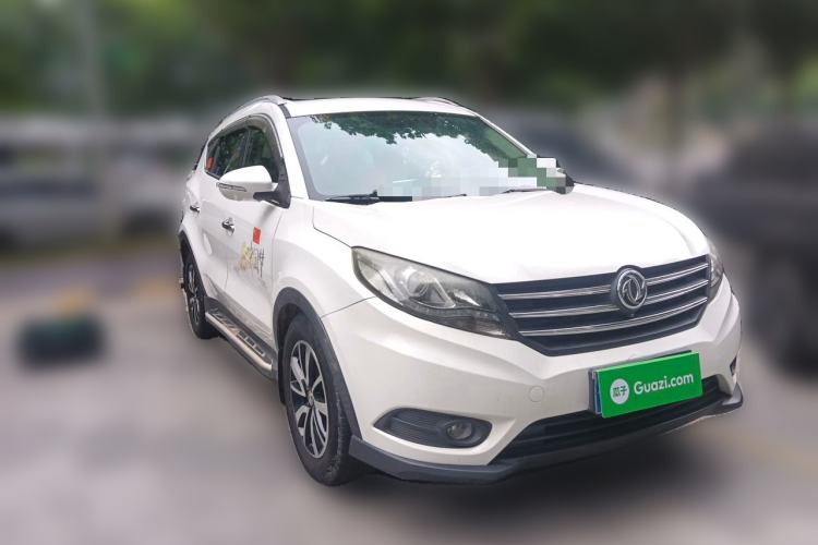 Used Dongfeng Fengon 580 2017 Revised Version 1.5T CVT Luxury Edition Front Right 45 Deg