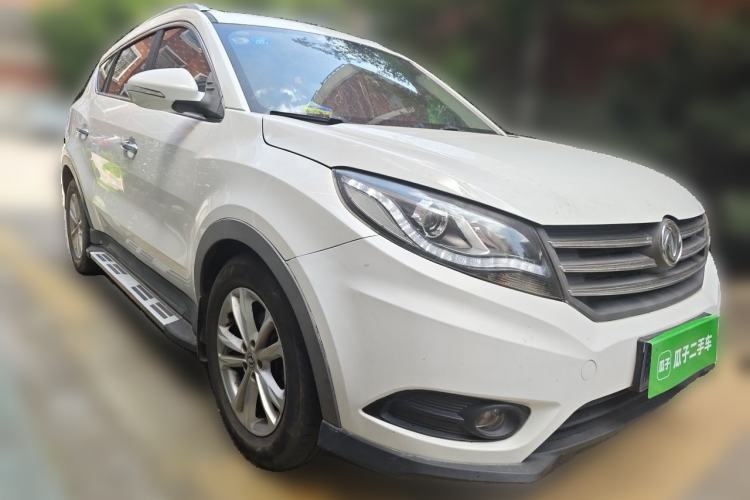 Used Dongfeng Fengon 580 2017 1.5T CVT Comfort Model Front Right 45 Deg