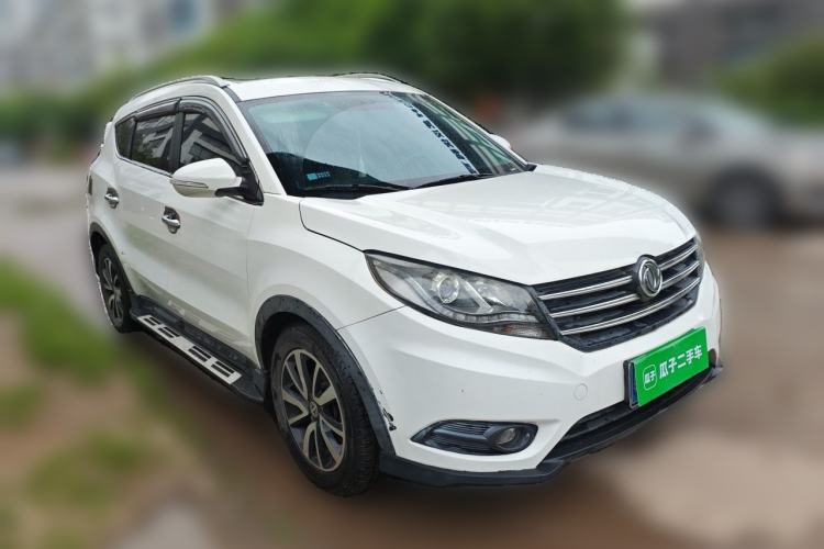 Used Dongfeng Fengon 580 2017 1.5T CVT Luxury Model Front Right 45 Deg