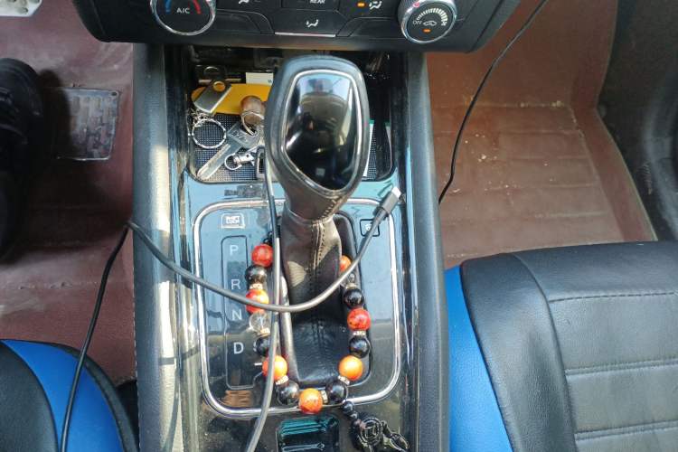 Used Dongfeng Fengon 580 2017 1.5T CVT Luxury Model Gear Lever
