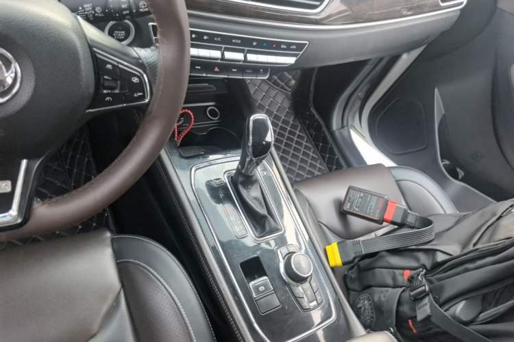 Used Dongfeng Fengon 580 2017 1.5T CVT Smart Style Model Gear Lever