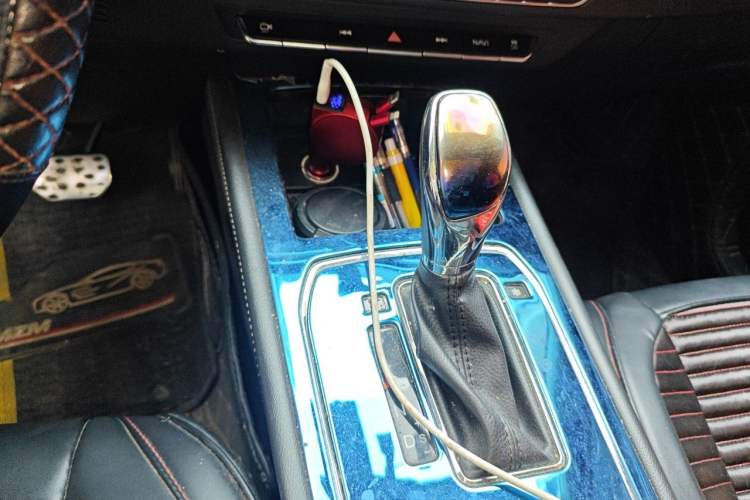 Used Dongfeng Fengon 580 2017 1.5T CVT Smart Style Model Gear Lever