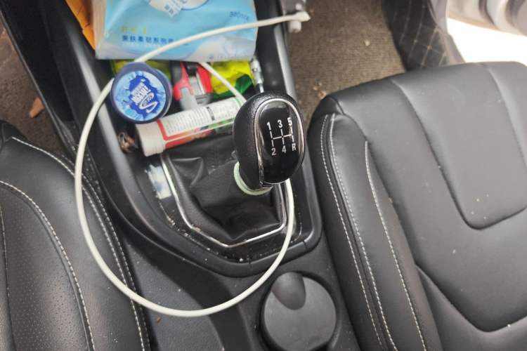 Used Dongfeng Fengon 580 2017 1.8L Manual Comfort Model Gear Lever