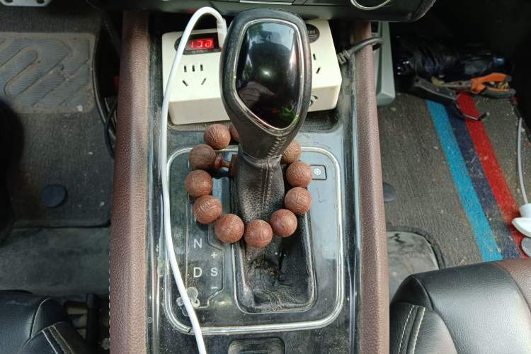 Used Dongfeng Fengon 580 2017 1.5T CVT Luxury Model Gear Lever