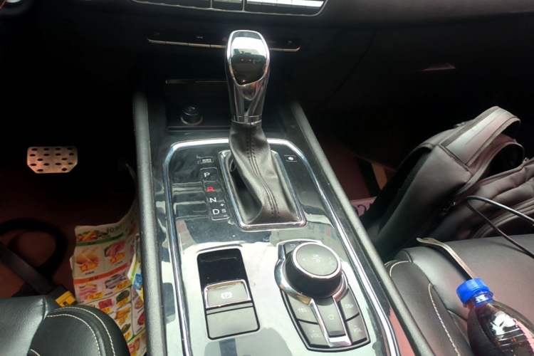 Used Dongfeng Fengon 580 2017 1.5T CVT Smart Style Model Gear Lever