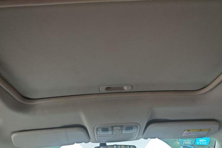 Used Dongfeng Fengon 580 2017 1.5T CVT Luxury Model Headliner