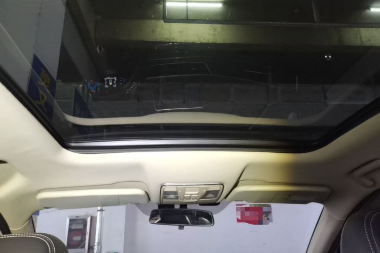 Used Dongfeng Fengon 580 2017 1.5T CVT Smart Style Model Headliner