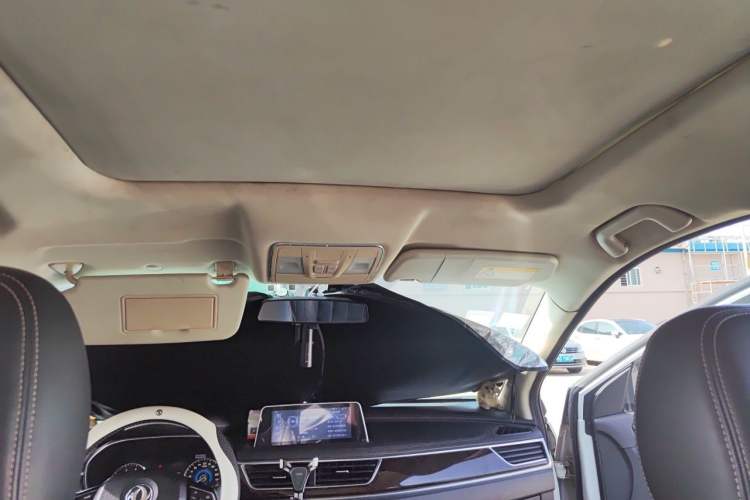 Used Dongfeng Fengon 580 2017 1.5T CVT Smart Style Model Headliner