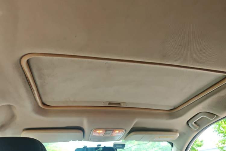 Used Dongfeng Fengon 580 2017 1.5T CVT Comfort Model Headliner