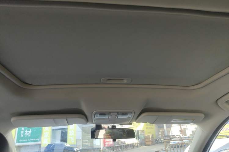 Used Dongfeng Fengon 580 2017 1.5T CVT Luxury Model Headliner
