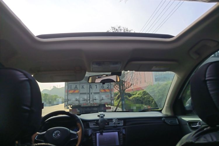 Used Dongfeng Fengon 580 2017 1.8L Manual Comfort Model Headliner