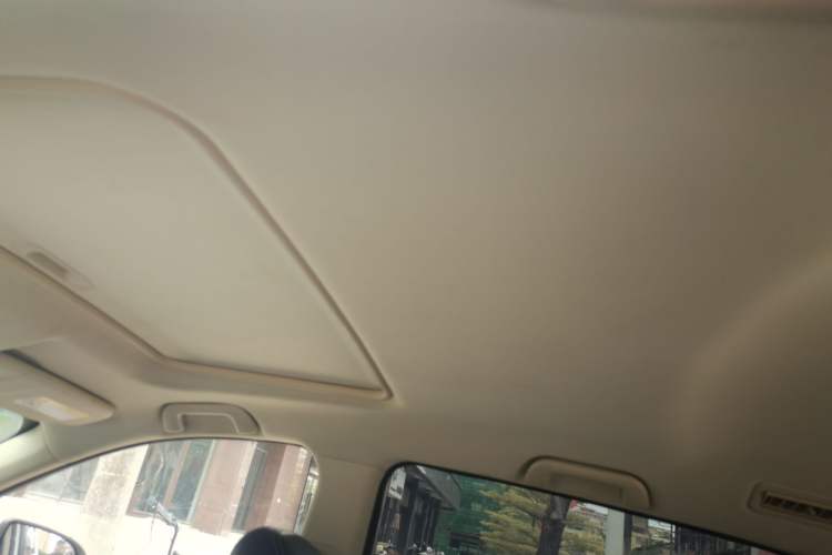 Used Dongfeng Fengon 580 2017 1.8L Manual Comfort Model Headliner