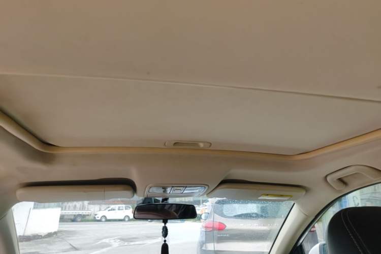 Used Dongfeng Fengon 580 2017 1.5T CVT Luxury Model Headliner