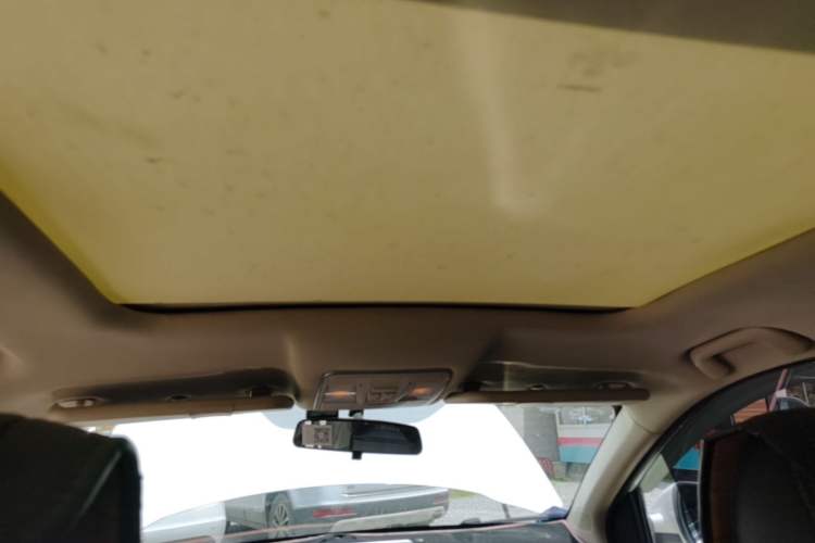Used Dongfeng Fengon 580 2017 1.5T CVT Smart Style Model Headliner