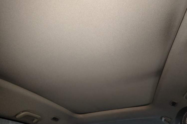 Used Dongfeng Fengon 580 2017 1.5T CVT Smart Style Model Headliner