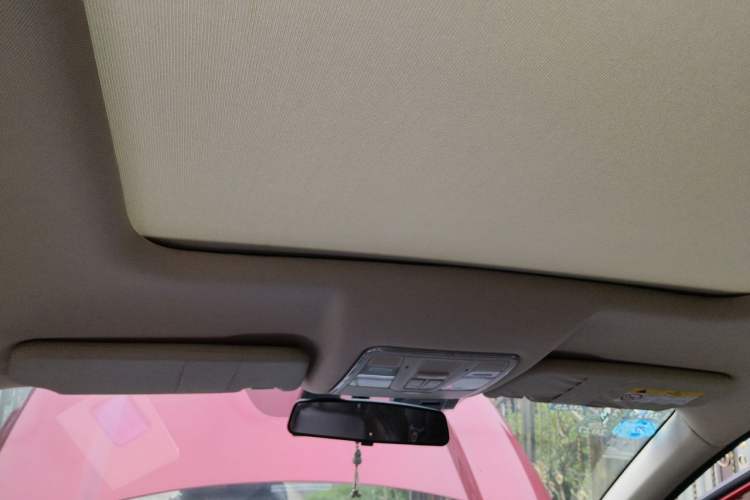 Used Dongfeng Fengon 580 2017 1.5T CVT Smart Connectivity Model Headliner