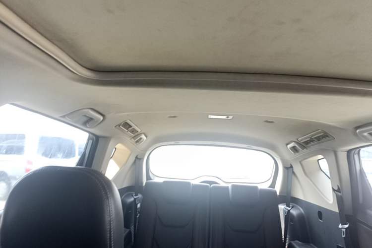 Used Dongfeng Fengon 580 2017 1.5T CVT Luxury Model Headliner