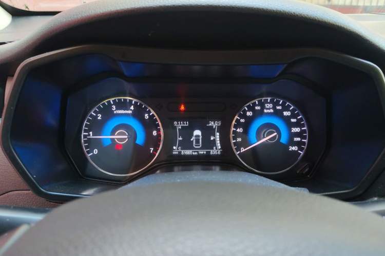 Used Dongfeng Fengon 580 2017 1.5T Manual Luxury Model Instrument Cluster