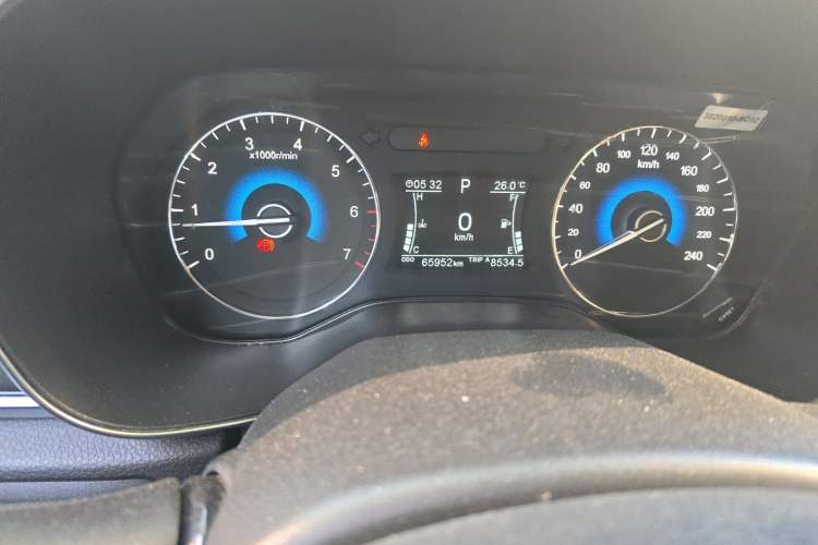 Used Dongfeng Fengon 580 2017 1.5T CVT Smart Connectivity Model Instrument Cluster