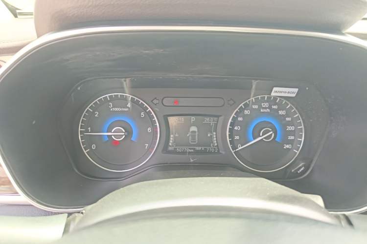 Used Dongfeng Fengon 580 2017 1.5T CVT Luxury Model Instrument Cluster