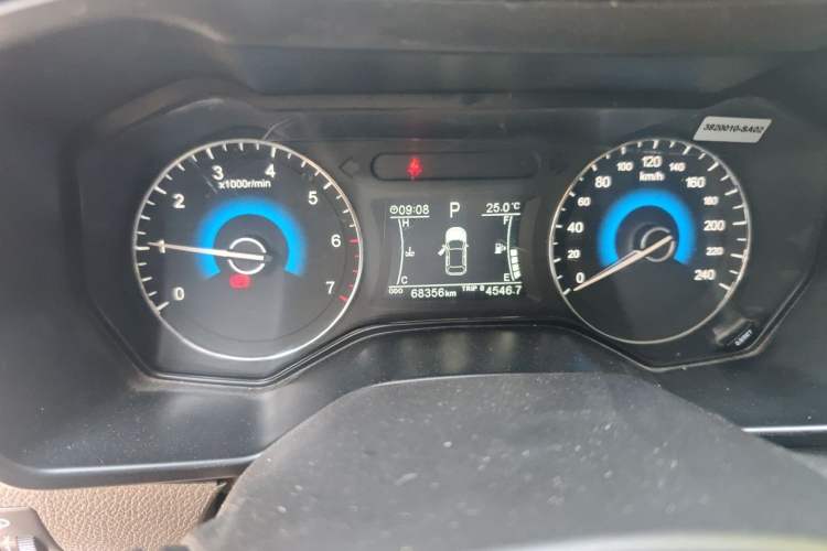 Used Dongfeng Fengon 580 2017 1.5T CVT Luxury Model Instrument Cluster