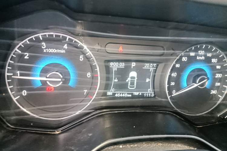 Used Dongfeng Fengon 580 2017 Revised Version 1.5T CVT Luxury Edition Instrument Cluster