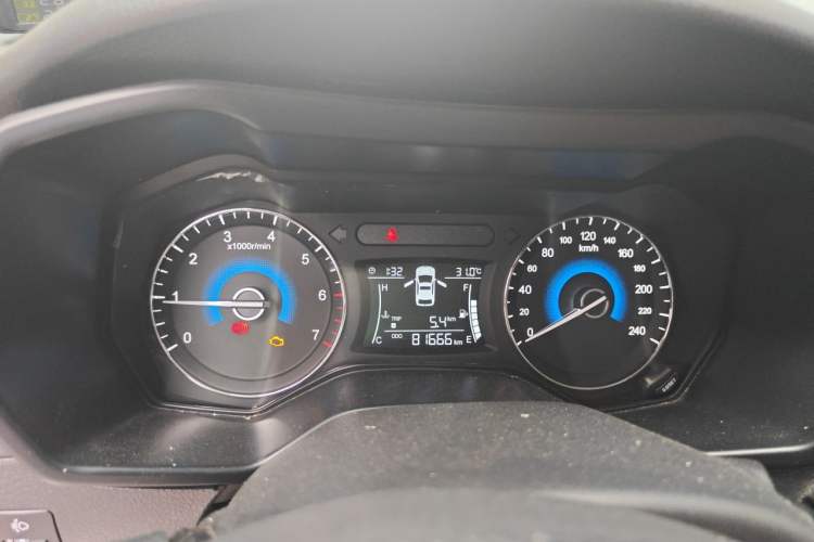 Used Dongfeng Fengon 580 2017 1.8L Manual Comfort Model Instrument Cluster