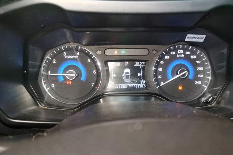 Used Dongfeng Fengon 580 2017 1.5T CVT Luxury Model Instrument Cluster