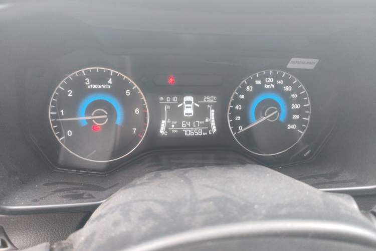 Used Dongfeng Fengon 580 2017 1.8L Manual Comfort Model Instrument Cluster