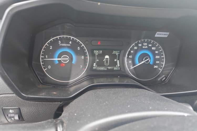 Used Dongfeng Fengon 580 2017 1.5T Manual Luxury Model Instrument Cluster