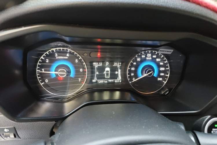 Used Dongfeng Fengon 580 2017 Revised Version 1.5T CVT Luxury Edition Instrument Cluster