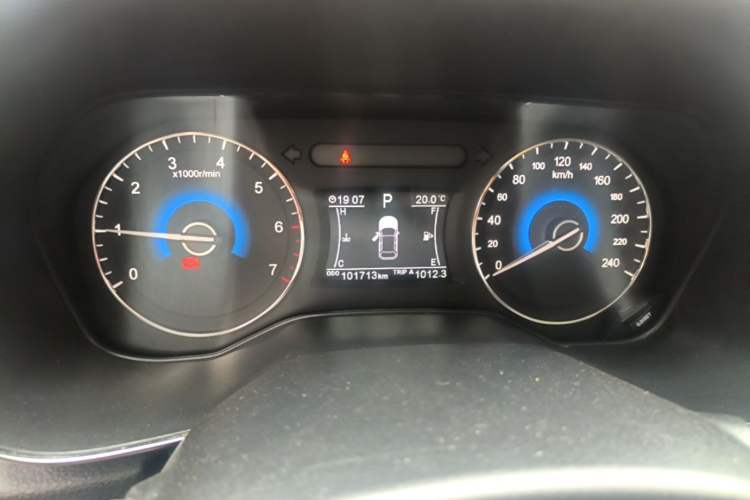 Used Dongfeng Fengon 580 2017 1.5T CVT Smart Style Model Instrument Cluster