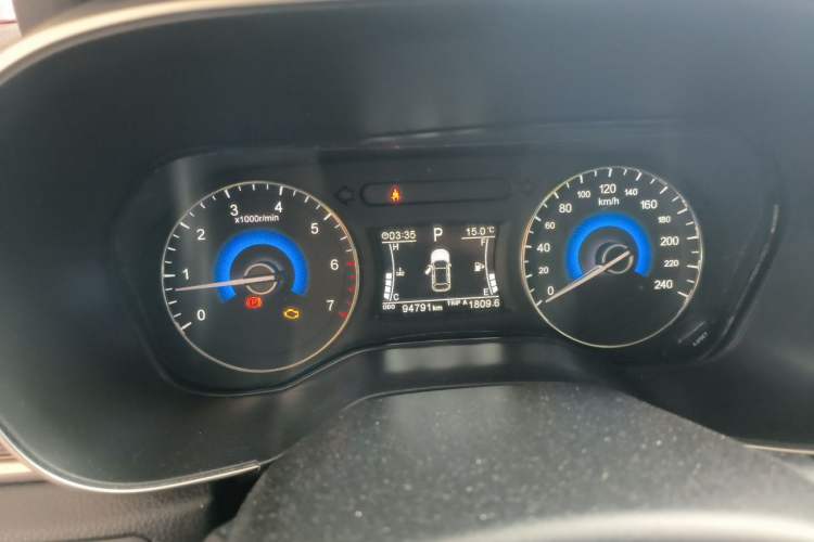 Used Dongfeng Fengon 580 2017 1.5T CVT Luxury Model Instrument Cluster